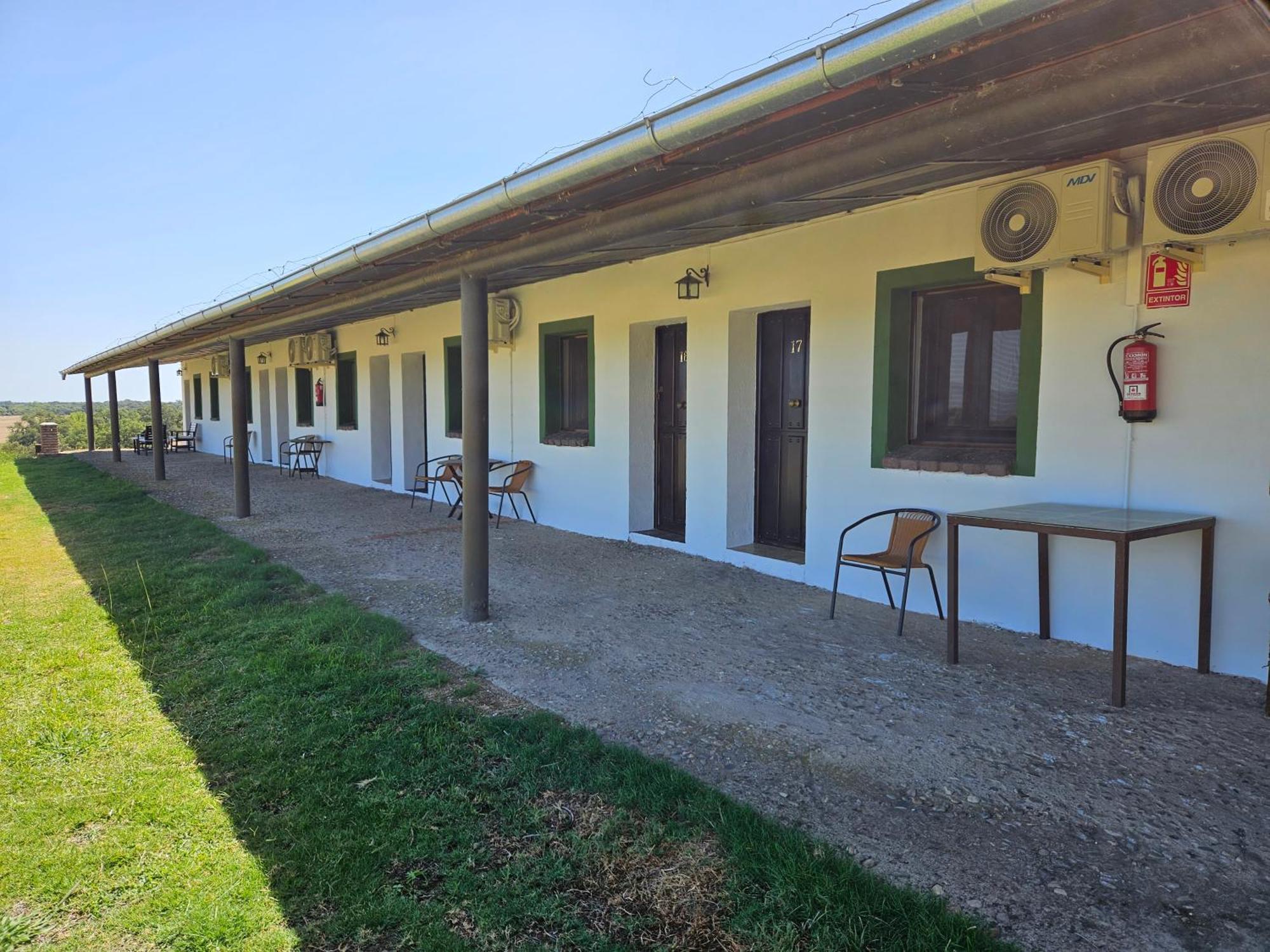 Hotel Rural Portilla De Monfraguee Toril  Bagian luar foto